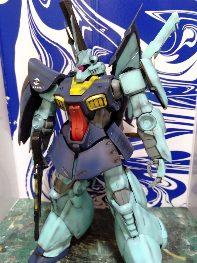 RE/100にても、ナラティブ版ディジェを販売して欲しいですねぇ?サーチライトは自作も簡単ですが・・・ライフルは苦手(笑)