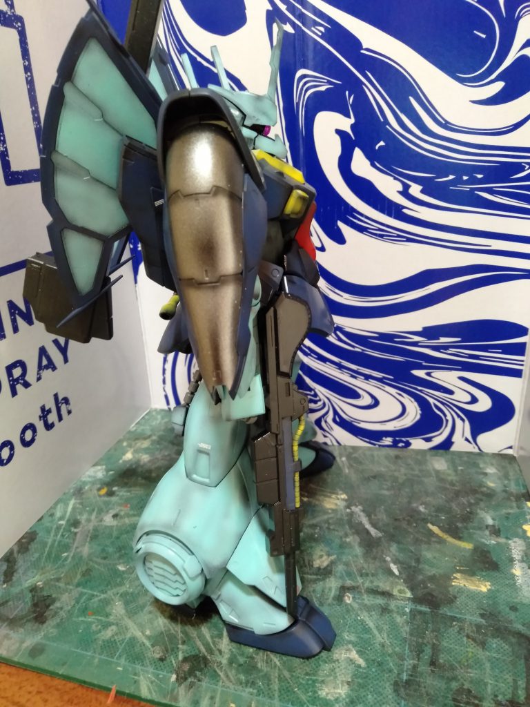 いずれ暇を見て、ツインアイも創り込みします‼