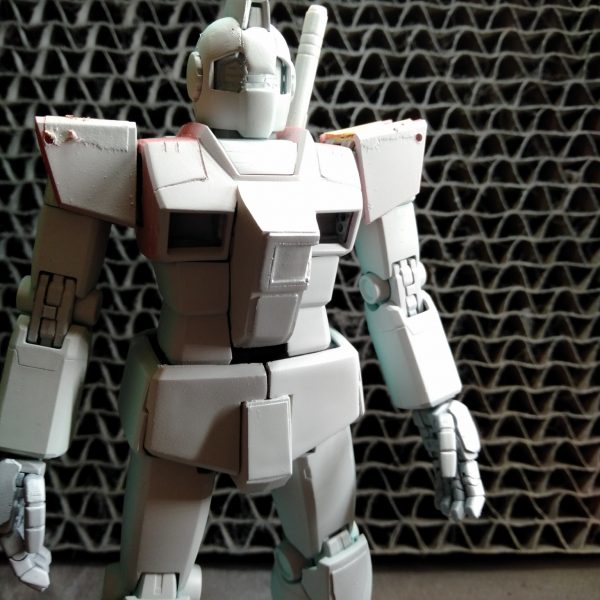 TGM-79 ジム・トレーナー　#MGジムVer２・０　本体の作業完成・・・・ 問題はテンションが下がったこの状態からの 武装の製作( ﾉД`)ｼｸｼｸ… 解ってもらえるかなぁ～（3枚目）