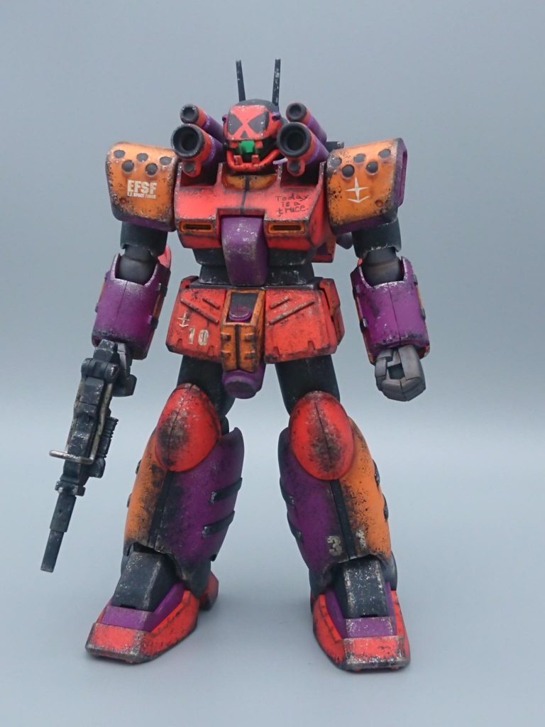 キャノン下げ立ち姿