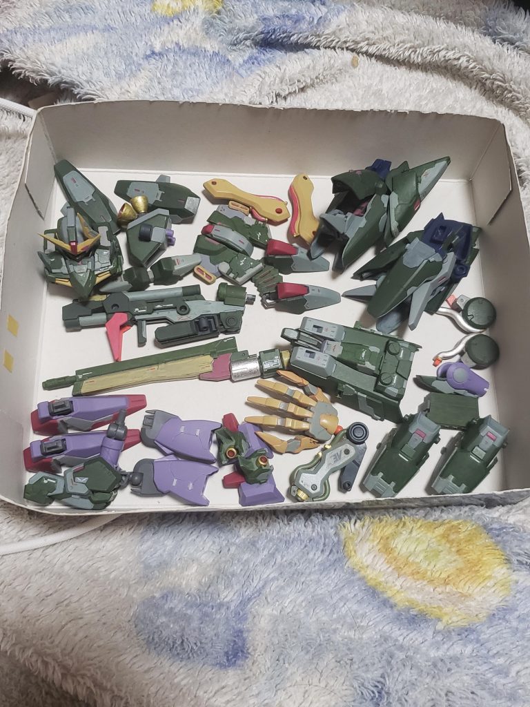 塗装後の艶消し仕上げ。この時の組み立てが楽しい‼️