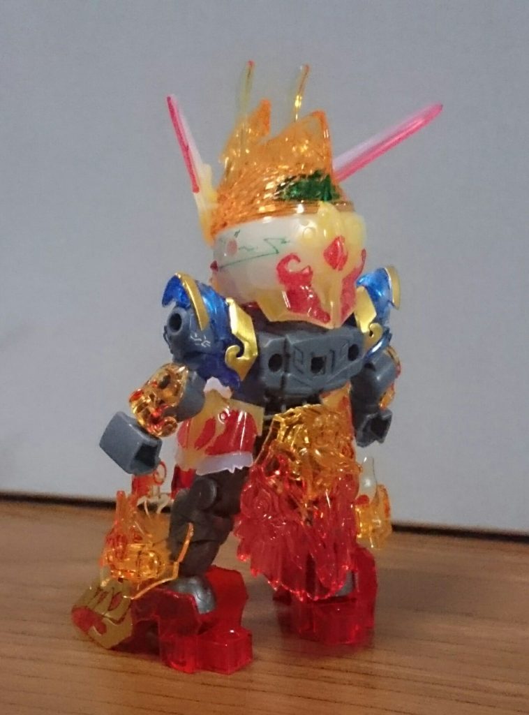 ・背面悟空はDXセットのシールを使用してるっスちなみに肩のシールは前面分しか付属してないんスけど、一番くじのシールも使って後面部分もシールを使用