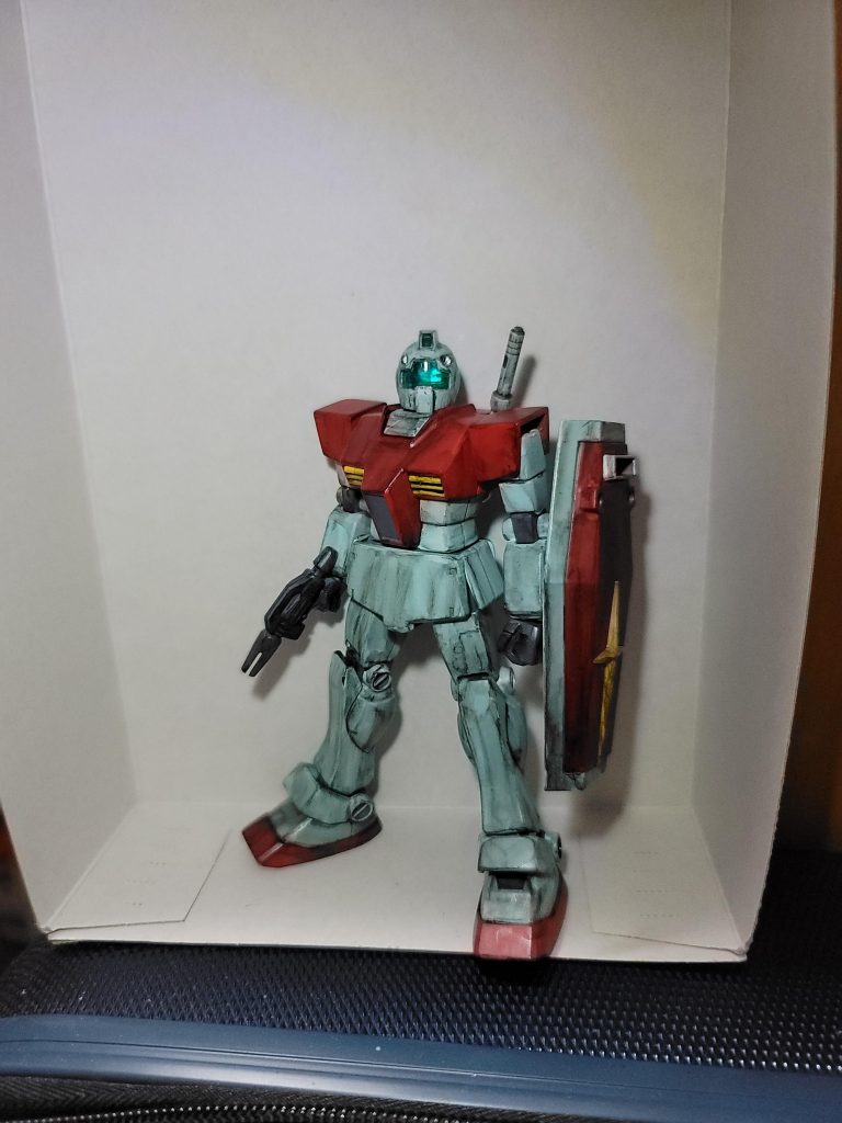 ドブった後の姿汚したので無駄に歴戦感を帯びていますこれでは当初作りたかったどうみてもザコなジムから離れているから失敗かな……