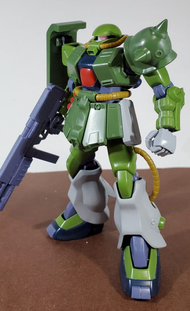 賛否分かれるキットですがポテンシャルは高いキットです。アレンジがハマる人は無改造で、そうでない人でも簡単な改造で自分好みに出来るキットですので是非是非皆様もどうでしょう。きっと愛着がわきますよ。