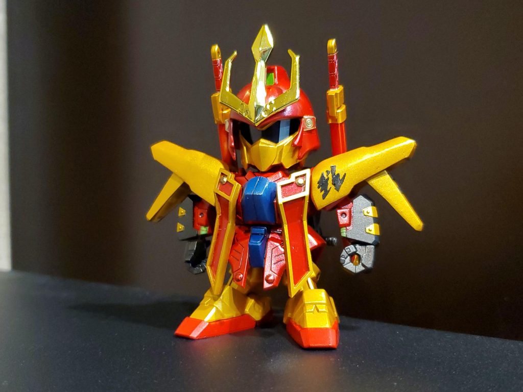 鎧のみバージョン。刀の位置を原作通りにもできます左肩の文字はプラ板切って、黒塗装して、接着してみました毎回いろんな方法試してます！