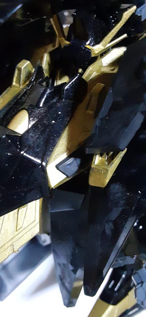 ペーネロペーの顔の部分です。やっぱこの形、めっちゃ格好いいです。(*^^*)