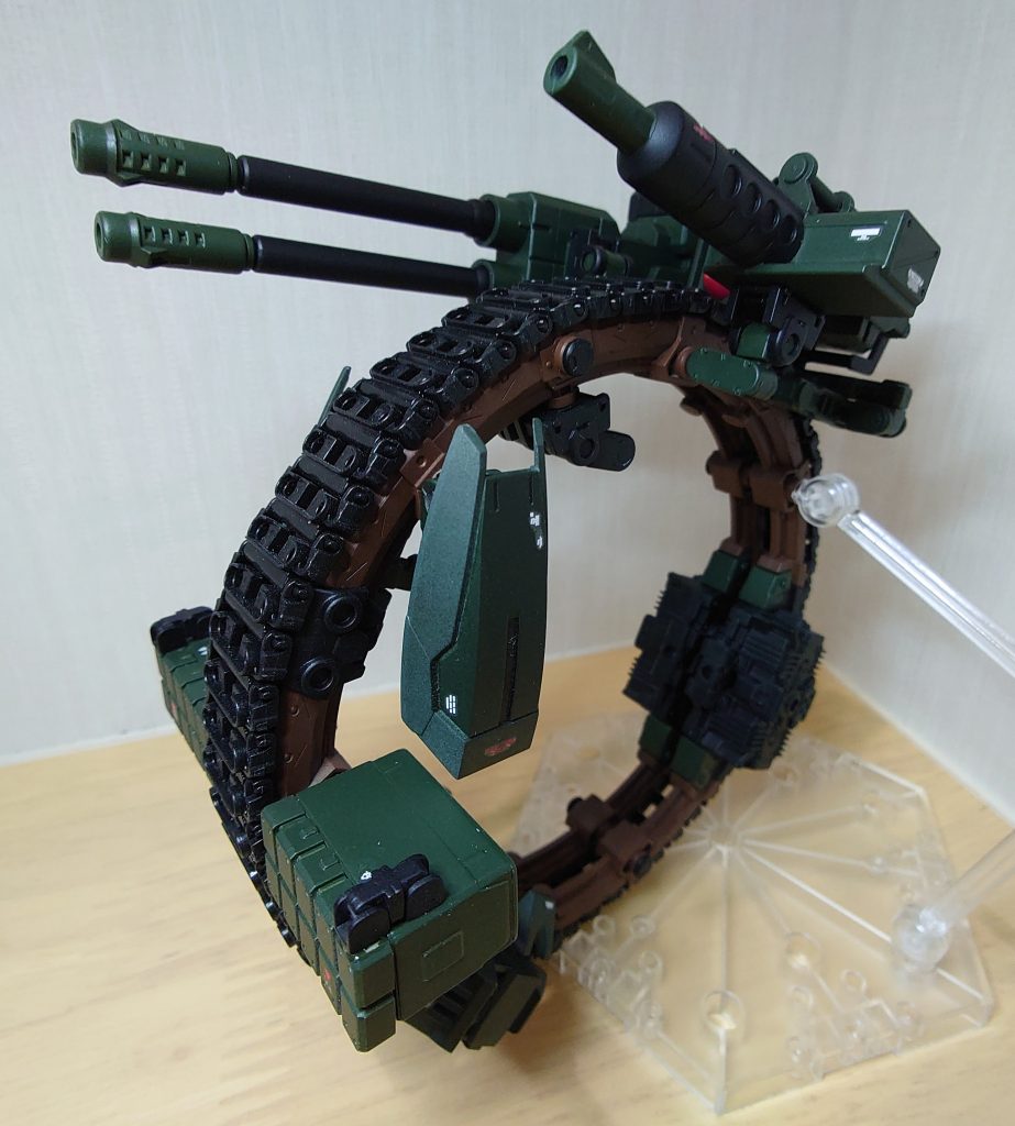 ザク(タイヤ付き）)のタイヤ–2枚目/制作者：@parodesuyo