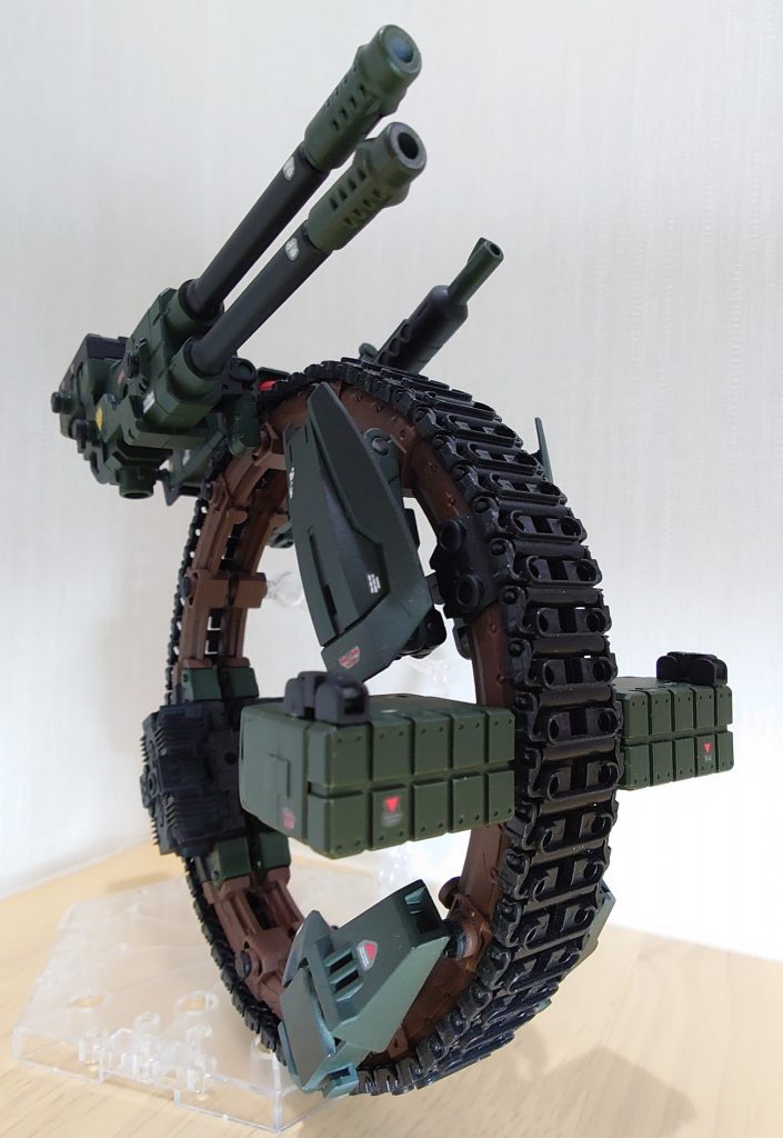 ヘヴィウェポンユニットを2台使ったりキャタピラを別で買ったりとMSよりお金のかかる子でした(;´д｀)ﾄﾎﾎ…