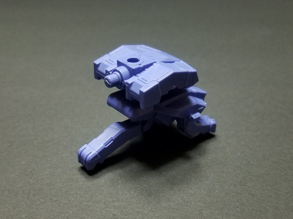 装輪式ロイロイー自律型AI「ロイロイ」の装輪タイプ。道路が整備された都市部・市街地に配備されている。主な任務は周辺施設のパトロールやエグザマクスの先導。