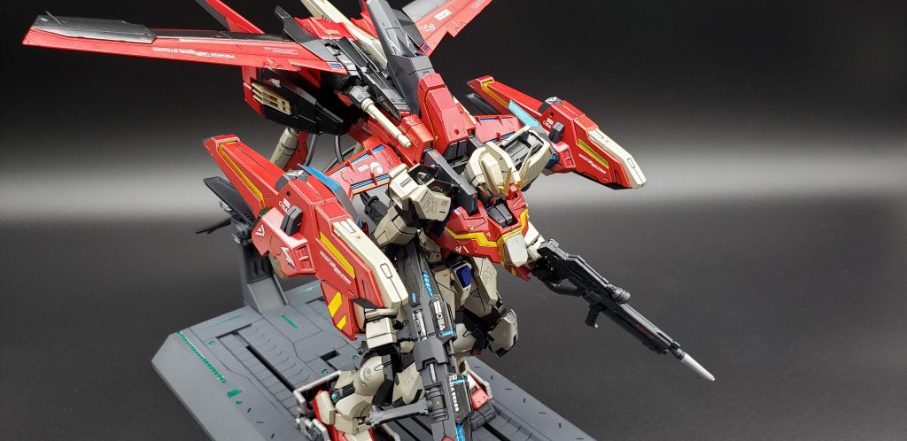 そう言えば赤です・・・実にいい色だ( ˙꒳​˙  )ﾌｧ