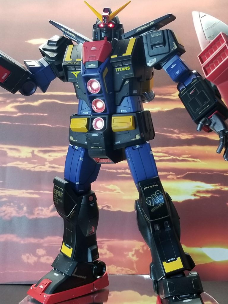 全身ショット。シールドがかなり重いですがちゃんと自立してくれます。