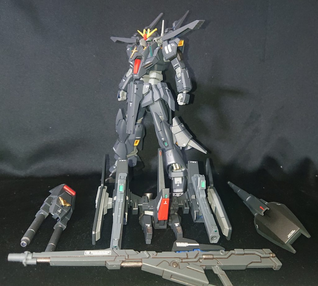 スタティックディスプレイメインカラーはファントムグレイ、ジャーマングレイ、ニュートラルグレイとなります。