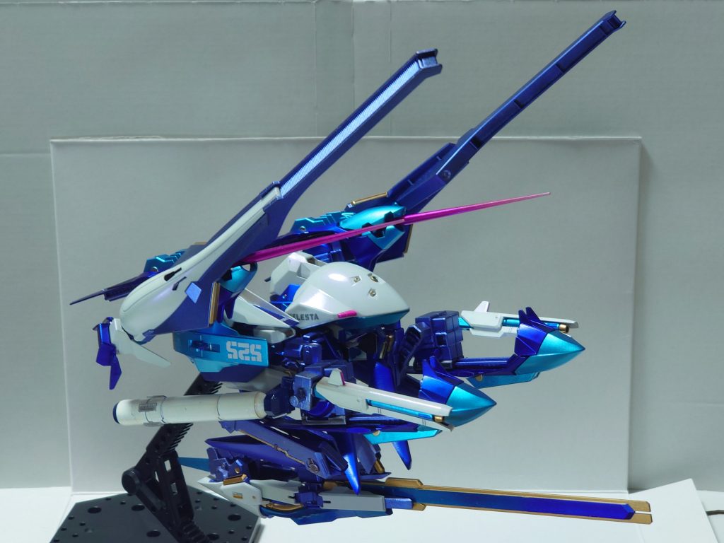 MA形態への変形はここまでの形態なら可能です。……変形するだけで結構な時間かかるし塗膜ガンガン剥がれます。