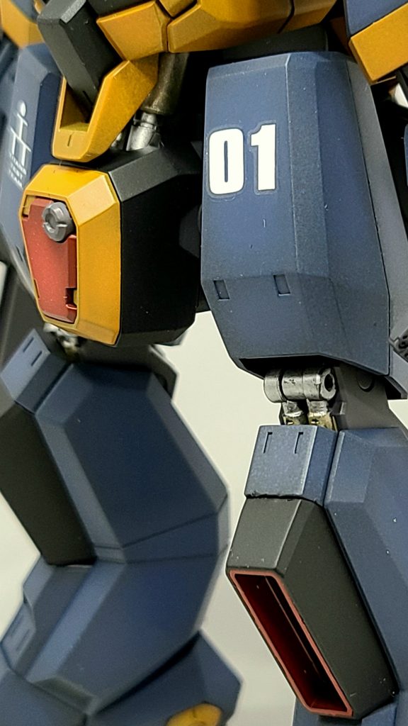 シリンダーの塗り分け頑張りました( ＾ω＾ )