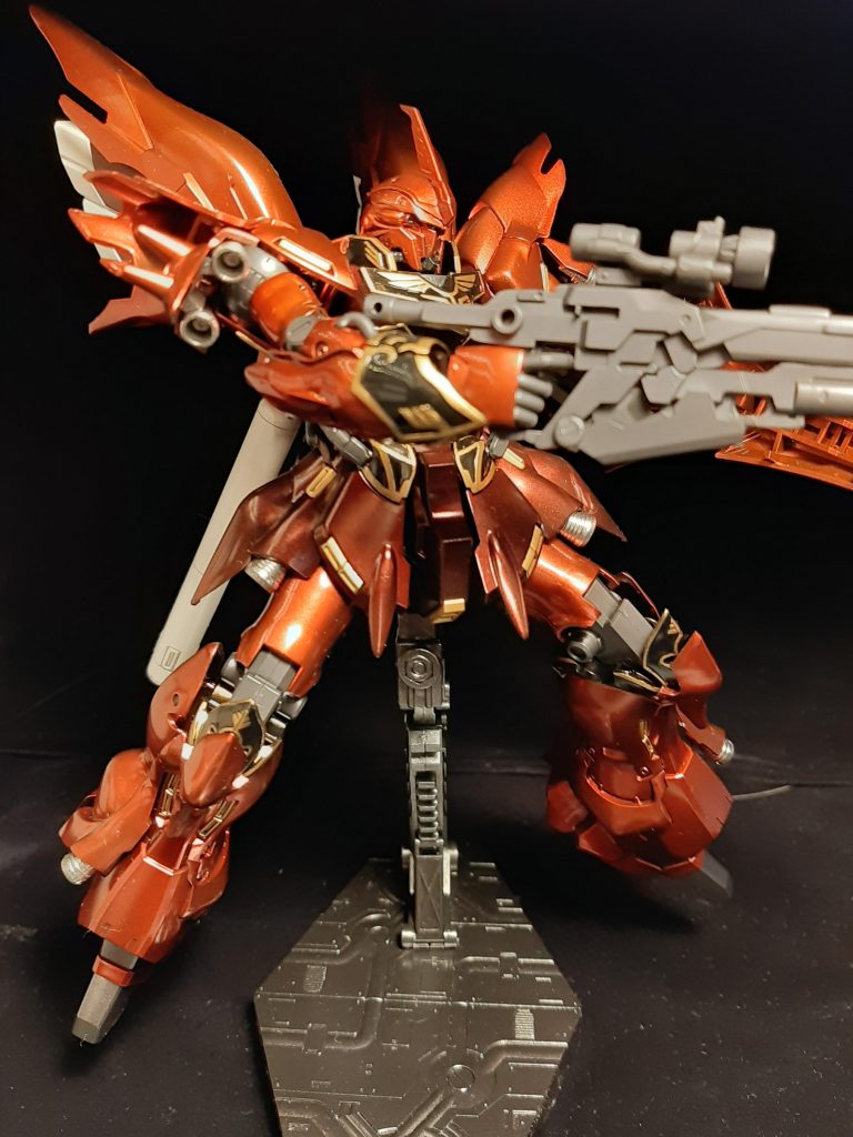 シナンジュ(メタリック塗装)–2枚目/制作者：孤独のプラモ