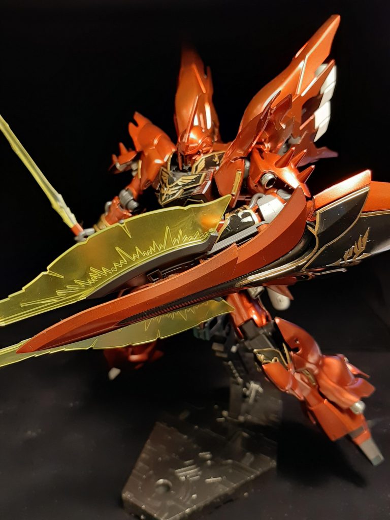 シナンジュ(メタリック塗装)–4枚目/制作者：孤独のプラモ
