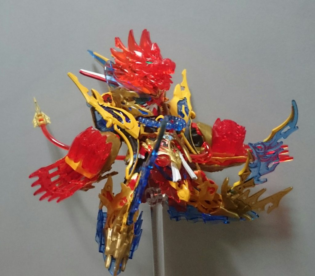 渾然猴王態は以前つくった暴走目の頭部を使用してるっス ……というか悟空がシルエットを使ってるときは大体暴走してるイメージしかない…