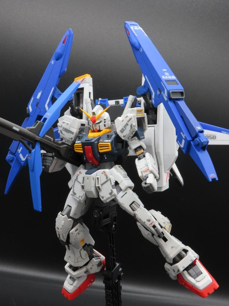 Mk-Ⅱも、スーパーガンダムもやっぱカッコいいですね。楽しく作れました。最後までご覧いただきありがとうございました。