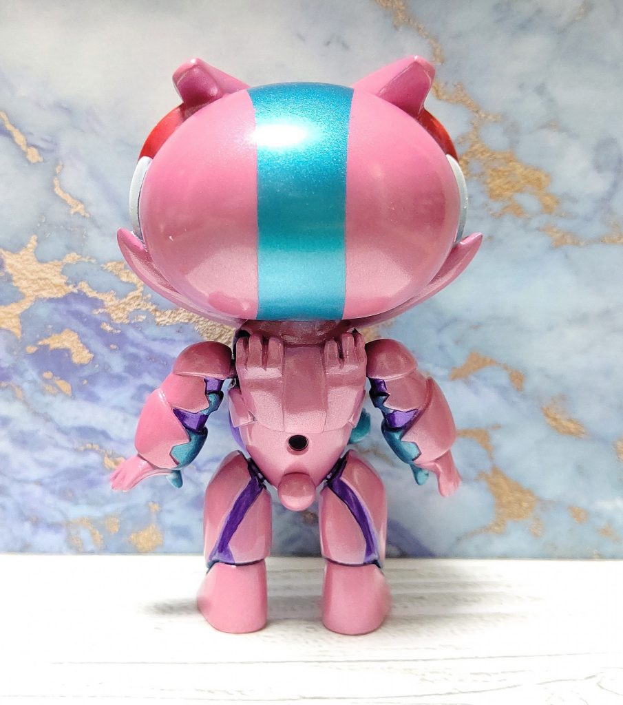 背面ディテール。メタリックピンクと青竹色のコントラストが慣れるとイイ感じ♪