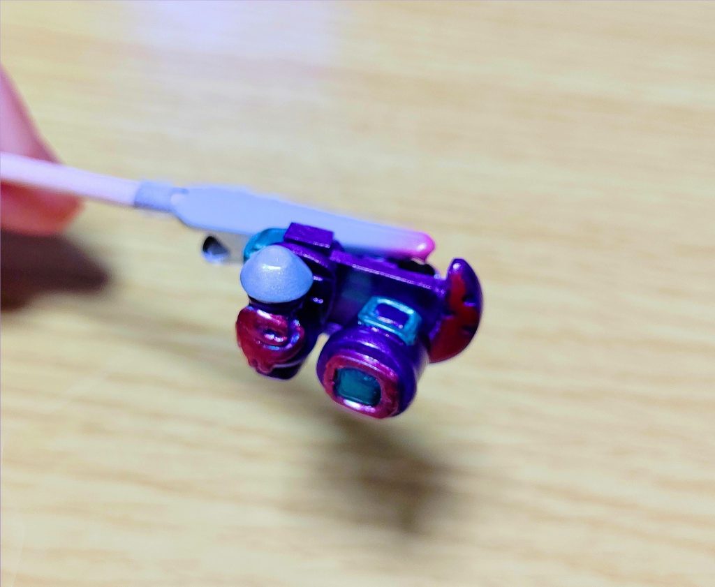 クルッと回転して変身後の状態になります。パテとプラ板工作です~♪