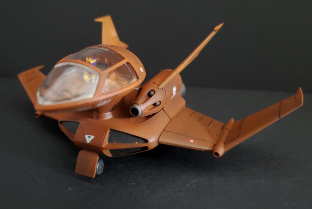 ランディングギアも格納可能。