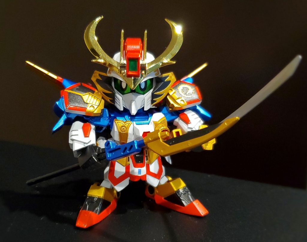 ナギナタソードはSDから。プライマー塗っても塗装が剥げるので1回使いきり(笑)刀は鍔の形が同じだったのでSDBF紅武者アメイジングのをいただきました!