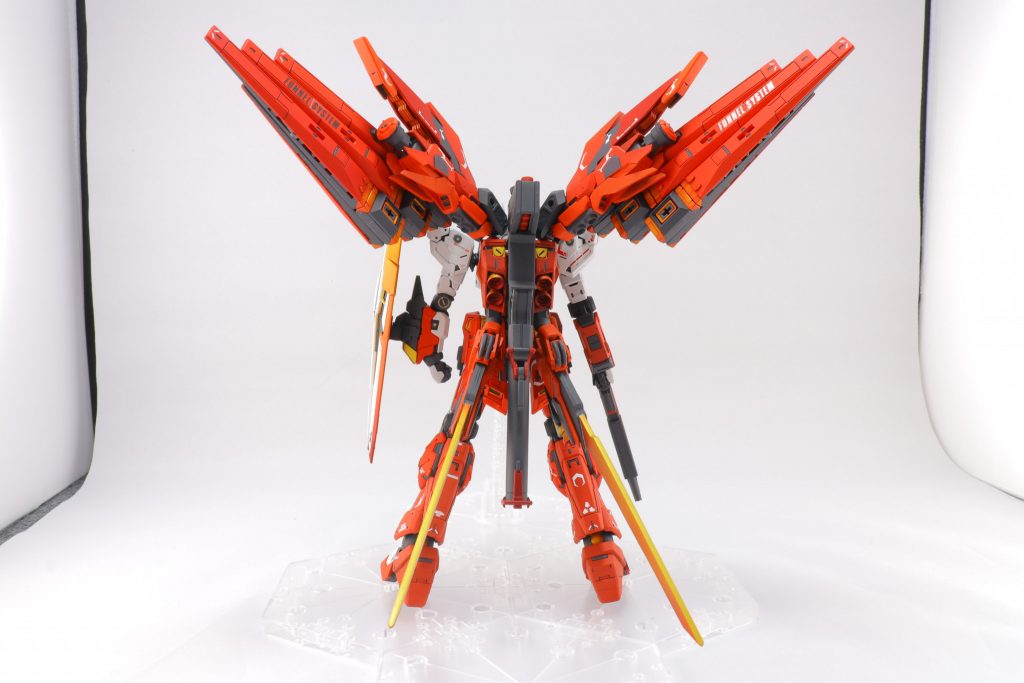 RG νガンダム–4枚目/制作者：さんちゃん