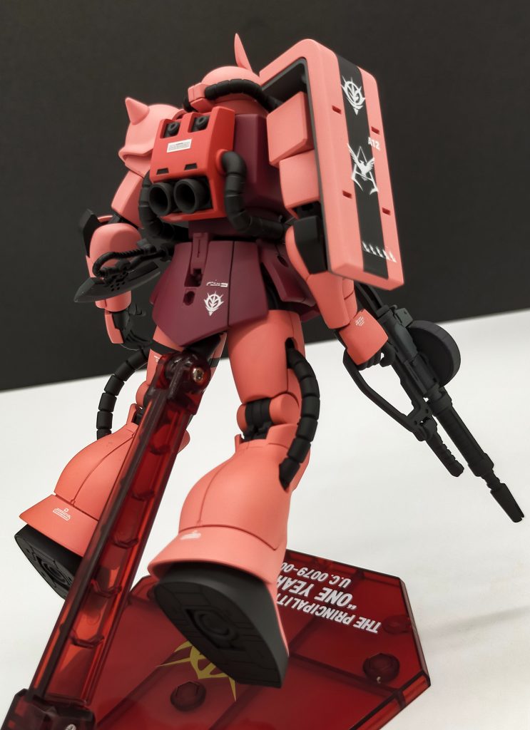 HG シャア専用ザクのようなもの–2枚目/制作者：坂本コウジ