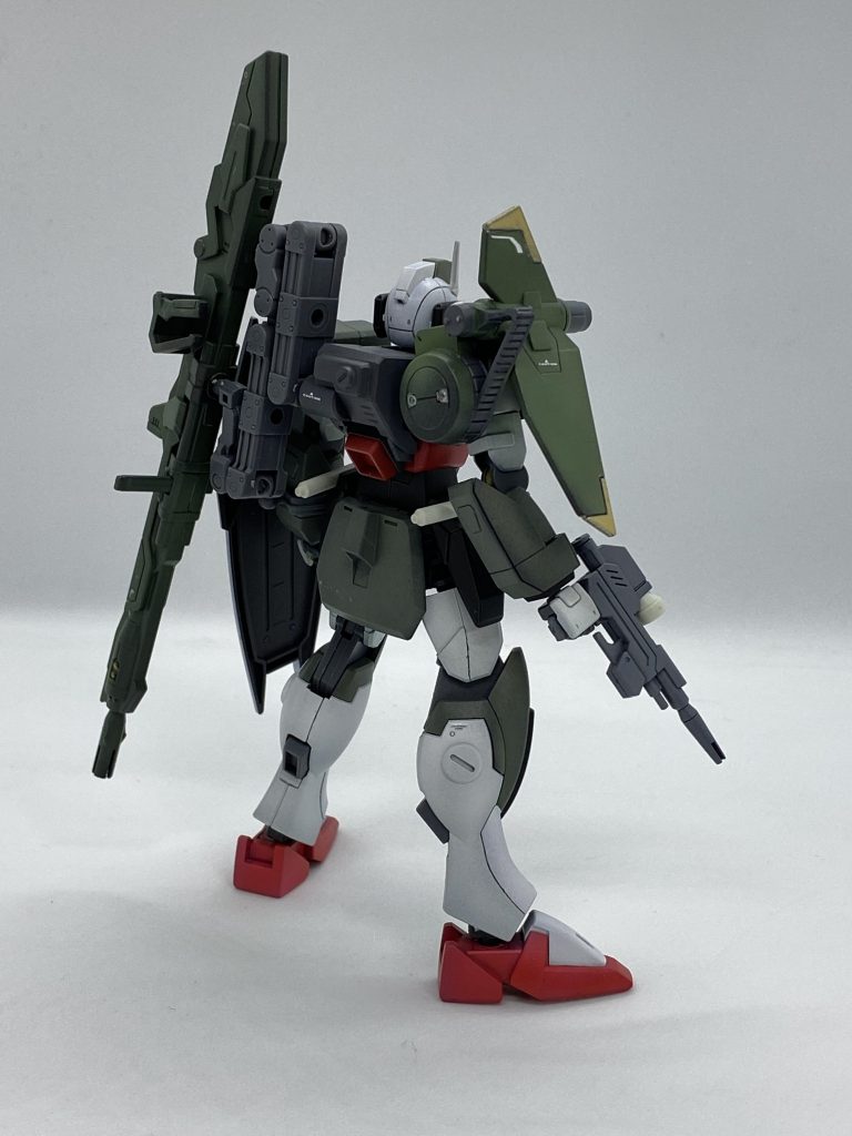 アグニとバックパックを繋ぐアームがなかったので、某ブキヤさんのアームで代用しております。違和感ないですかね？