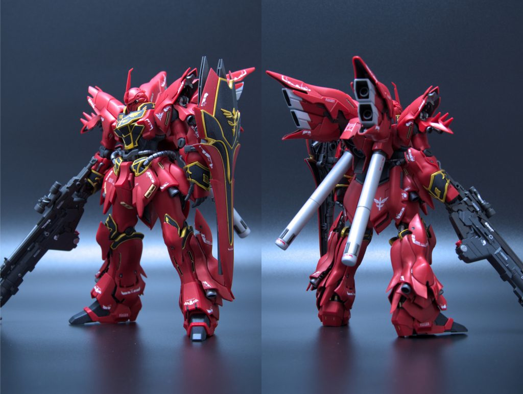 メタリックグロスインジェクションを活かしたかったので外装外面は無塗装。内面は見えるパーツのみ暗めのガンメタで塗装してます。黒パーツもラメ付きの特別仕様だったのでそのままです。キット付属のリアリスティックデカールは余白と厚みが気になったのでアシタノデカールとUC汎用水転写デカールを使用。