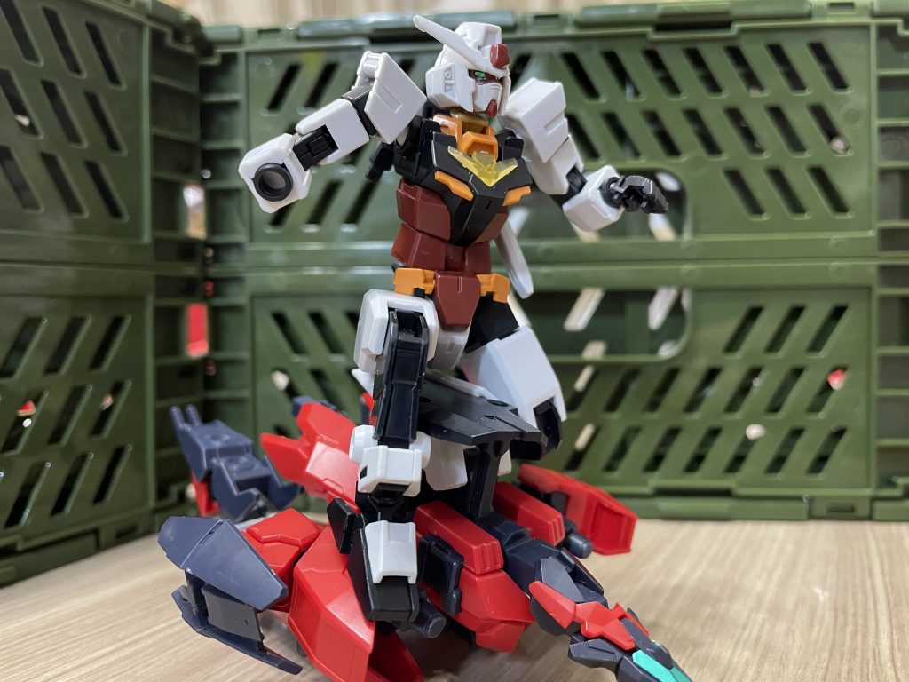 ツノが折れたりパーツが少しなくなってるのが余計に戦闘中感があっていい!! うちの息子最高ですわ。。。! 明日はトリニティバイクを息子と一緒に作る予定です。 以上!バカ親でした!!