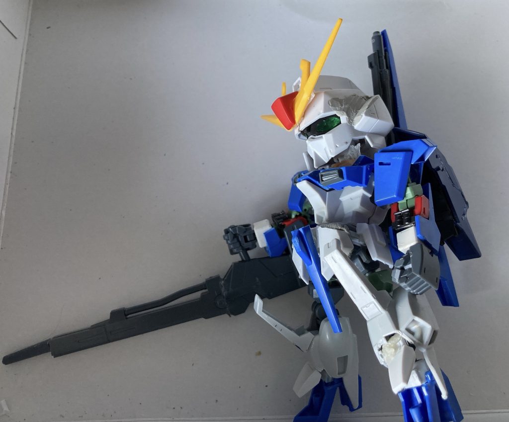 最初期 外装はだいたい検討がついていたのですが、変形機構が難航しました。