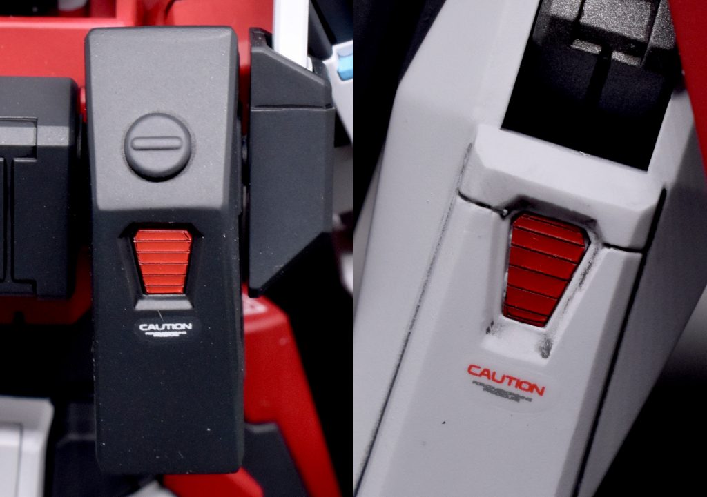 スラスターの噴射口は、スジボリプラ板を貼りつけてディティールアップを行っています。