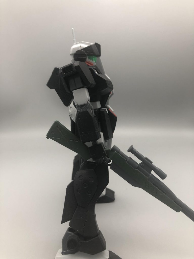 シタデルカラーを買った時に実験がてら塗装した機体になります。黒部分をAbandon Black白部分をCorax Whiteで塗装しました。