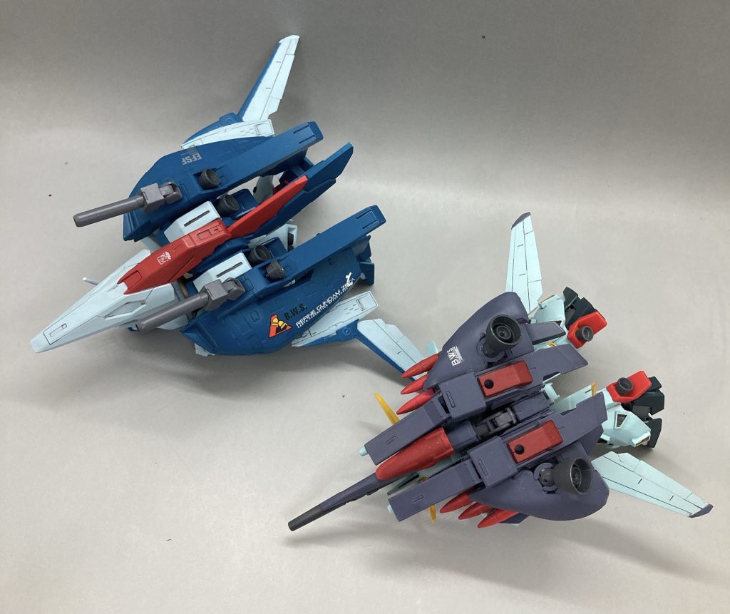 両方とも変形できます