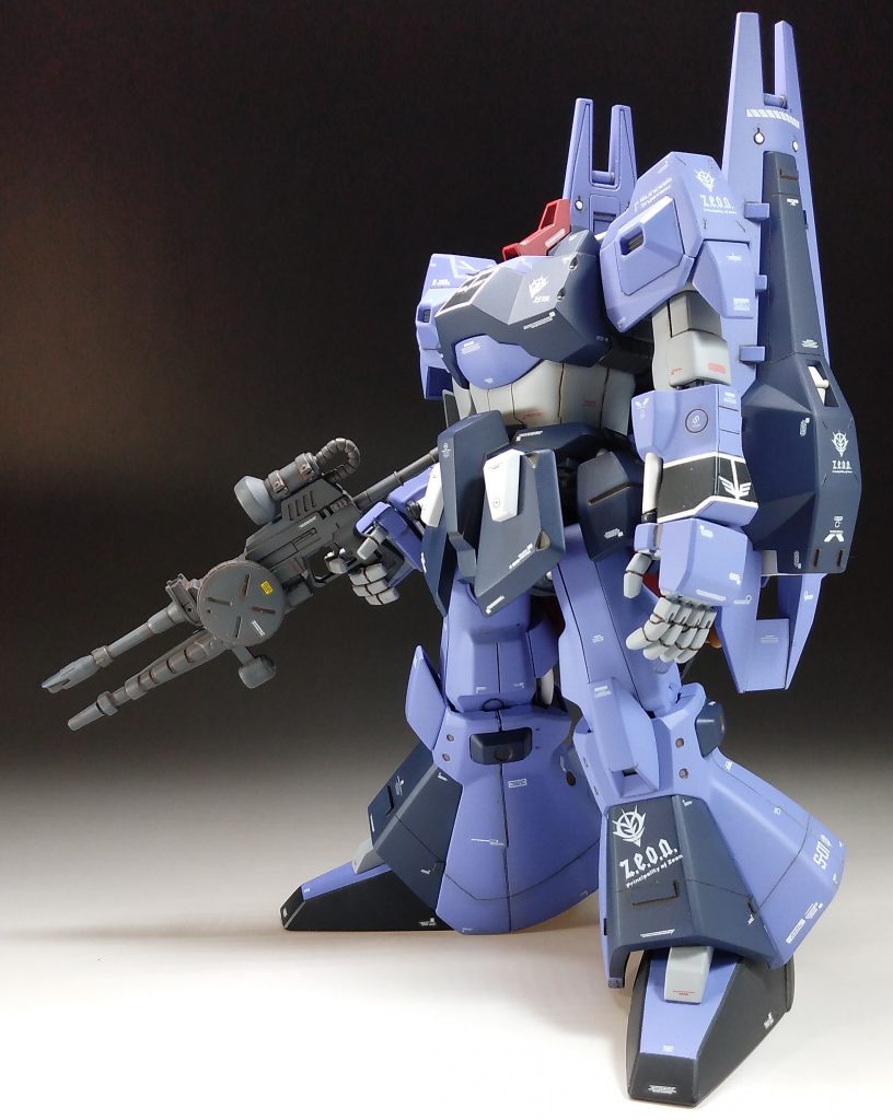 ゲルググのビームライフルにザクマシンガンを取付けた複合兵装