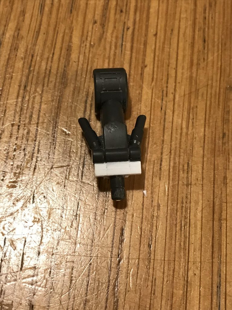 腰の延長。この延長で全体のバランスが良くなりました。