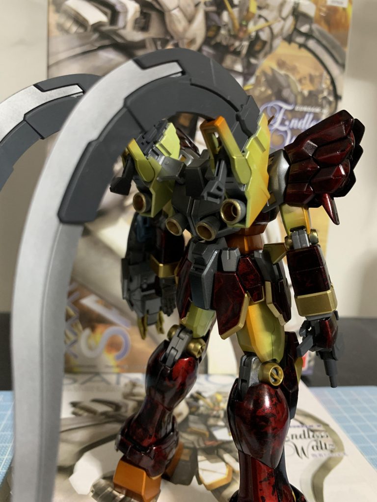 フレーム&武器はつや消しでの仕上げそれ以外は全て光沢仕上げに