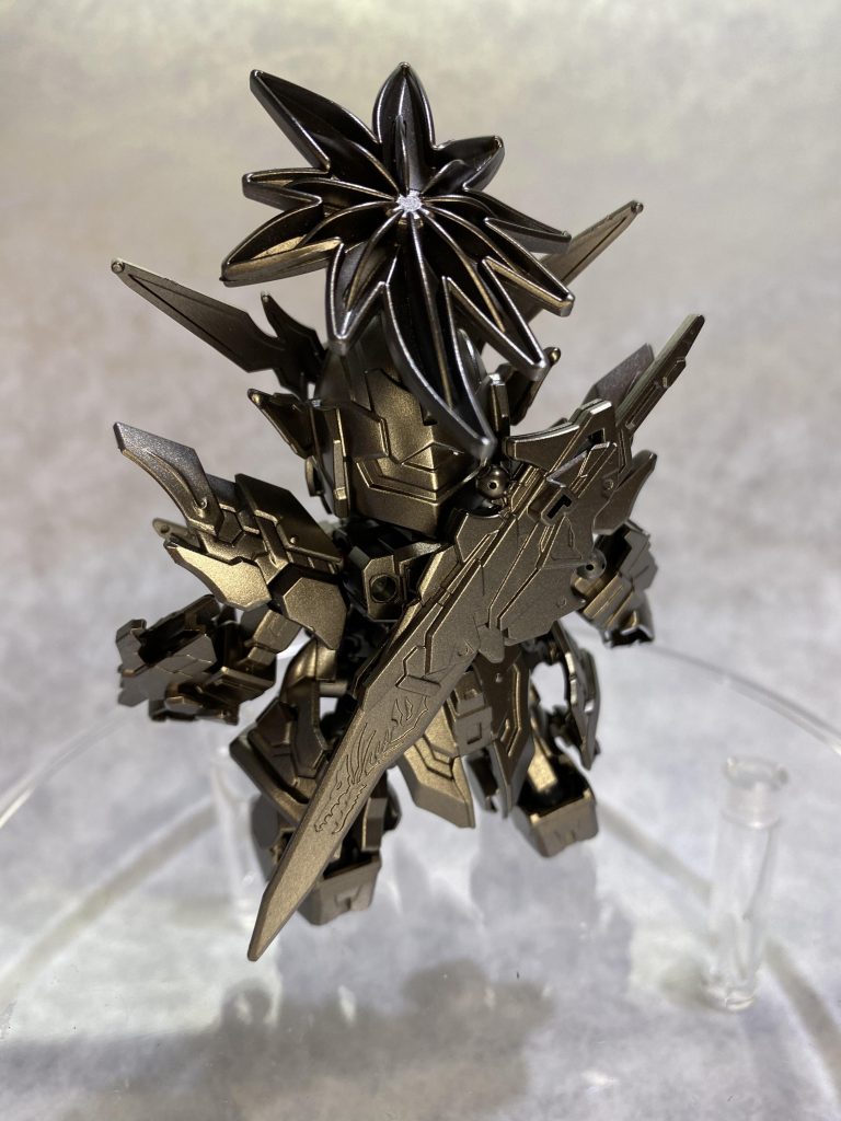 SDは塗り分けが大変だからって逃げた塗装をした訳じゃないですからね。　苦笑