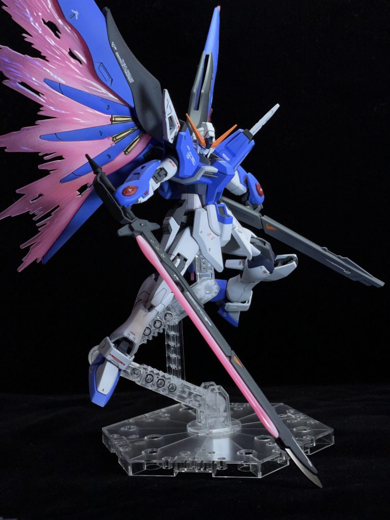 HGCE デスティニーガンダム–4枚目/制作者：莉緒乃