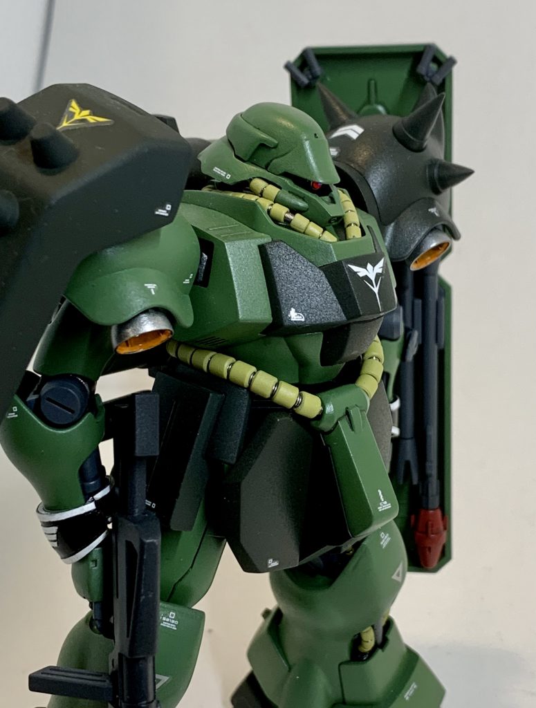 色はいつも目けんで調合してるため、同じ色は出せません。これは明るすぎますね。