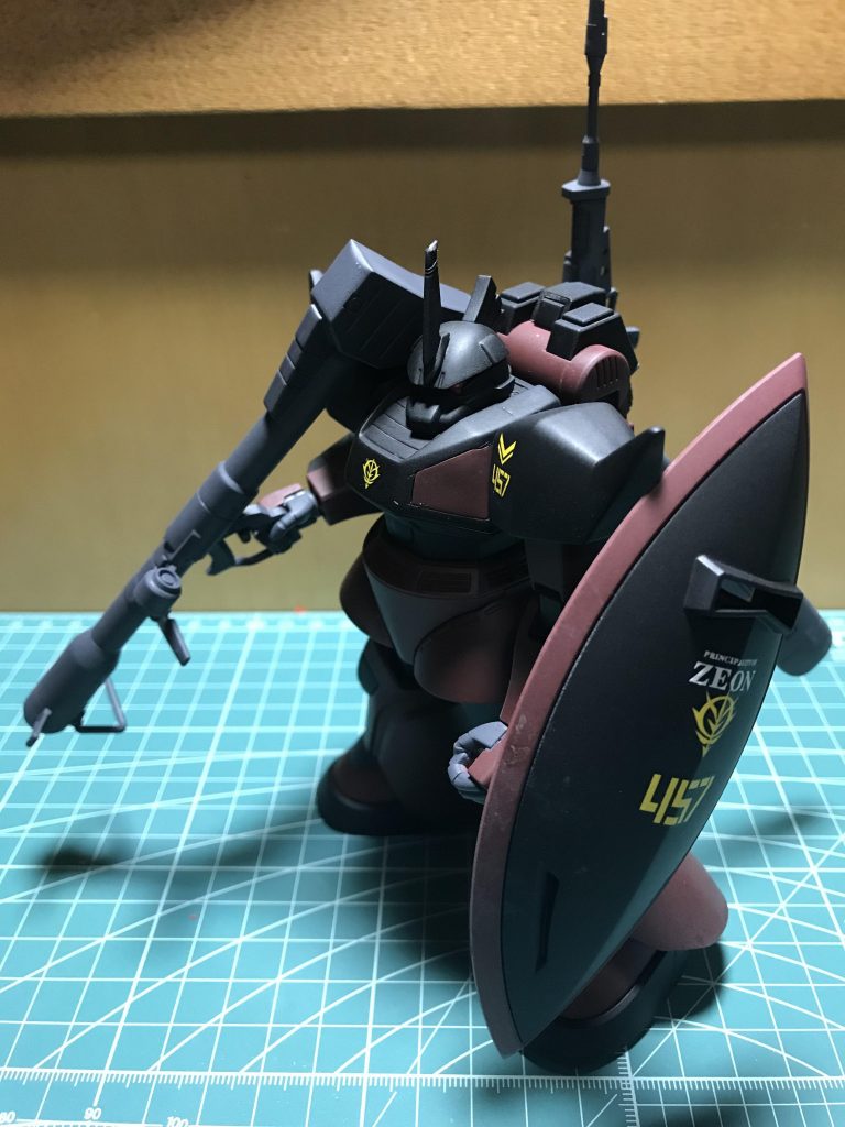 初めて、スジボリしてみました。胸の部分だけですが思ったより難しかったです。カラーももっとハッキリしたオレンジ色が良かったかもと思っていましたが想像していたより落ち着いた感じが出て気に入っています♬