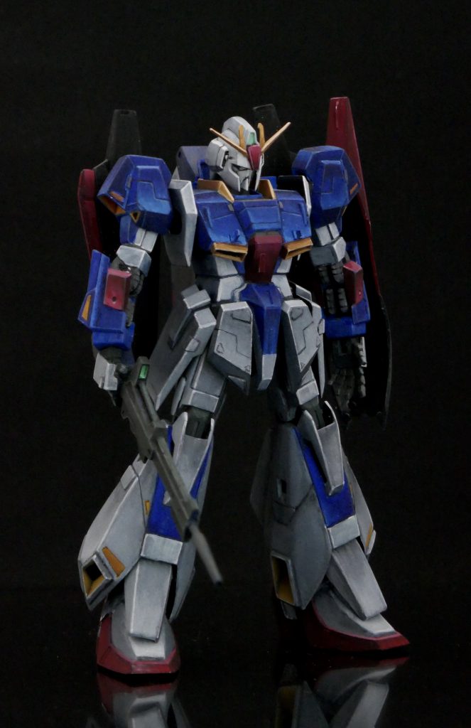 余談ですが今回から撮影時にアクリル板を下に引くことで足元の映り込みを表現しました!キレイ😁