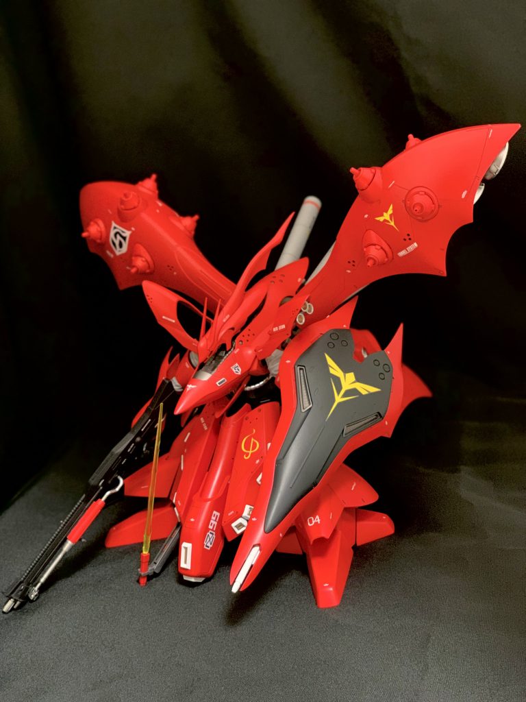 とにかく大きいです。表面処理、塗装全てが大変でした。