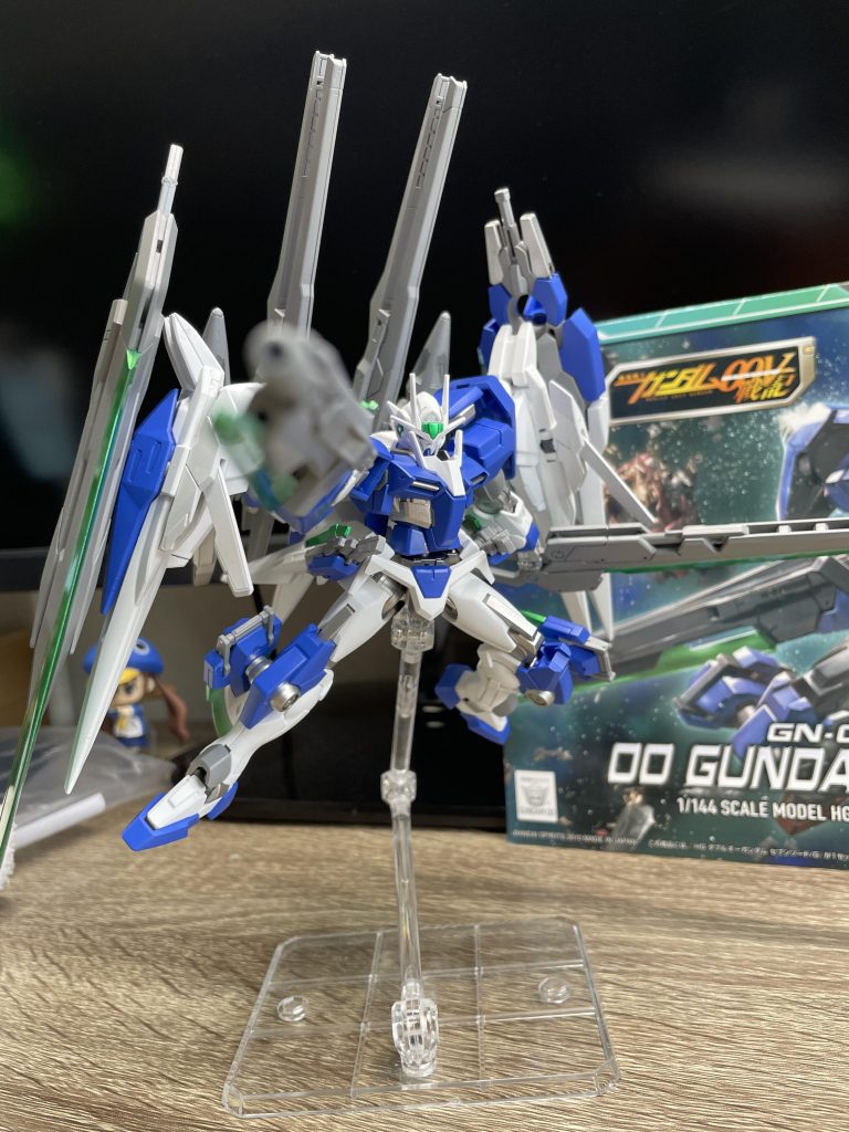 ちょっとね、武器が重くてまともに構えられないのでポーズは殆ど決めてません(笑 