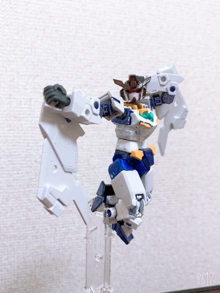 初期段階から制作途中辺りのもの。沢山パーツ入れ替えたりしてます。テセウスの舟みたいな状態です。