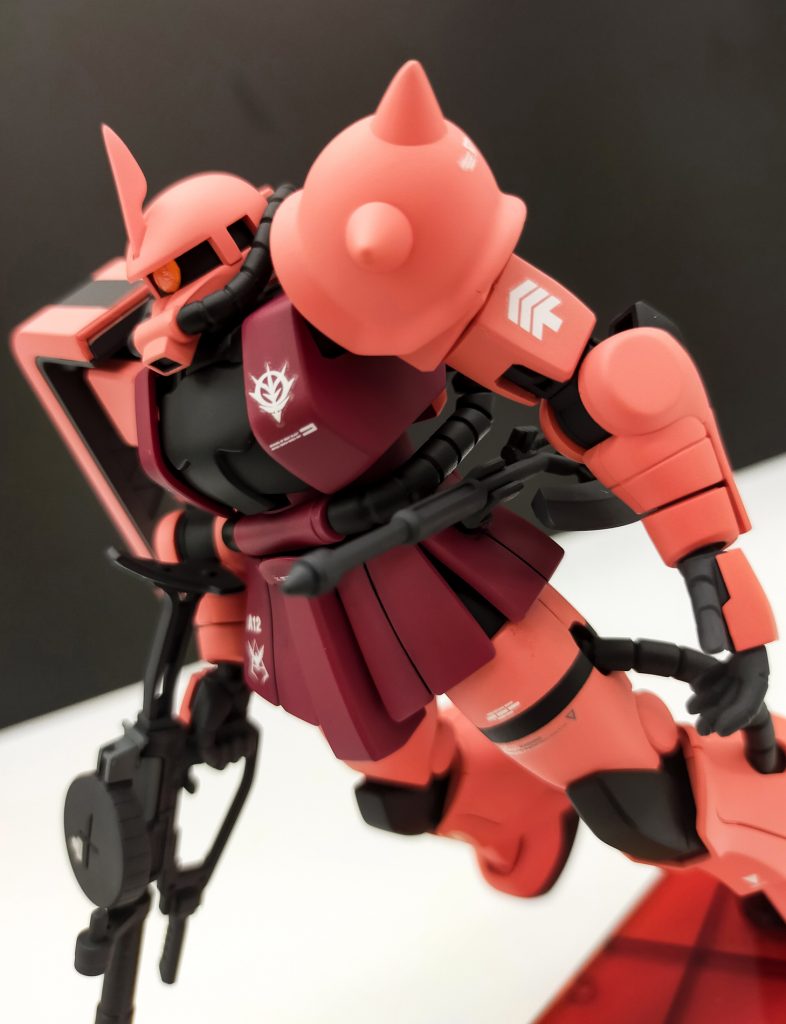 HG シャア専用ザクのようなもの–5枚目/制作者：坂本コウジ