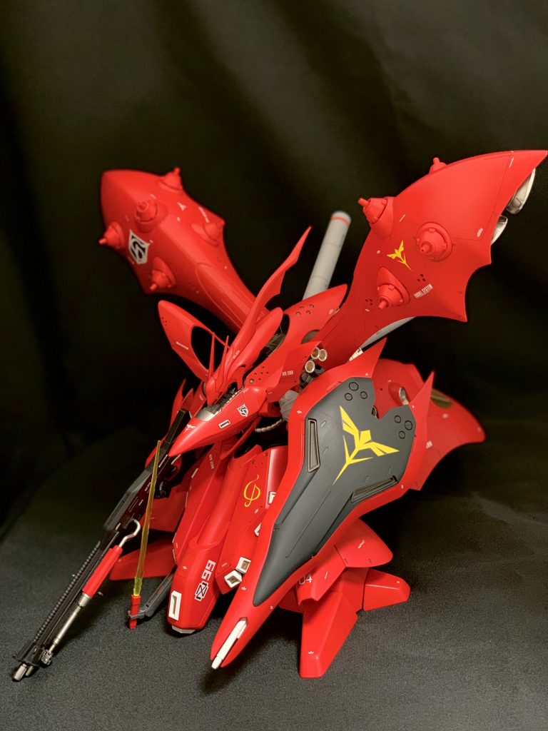 好きな逆襲のシャアシリーズで思入れたっぷりの製作でした。次も大物キットが続きます!