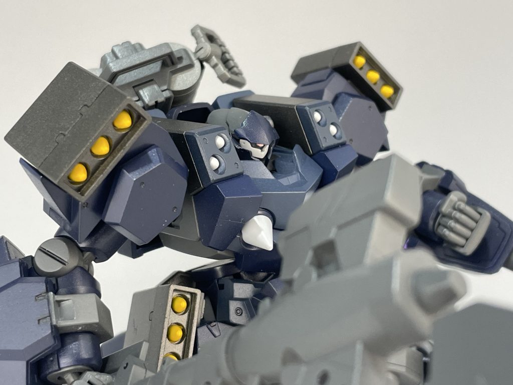 アングリフ(強襲MS)–5枚目/制作者:Xe-LD