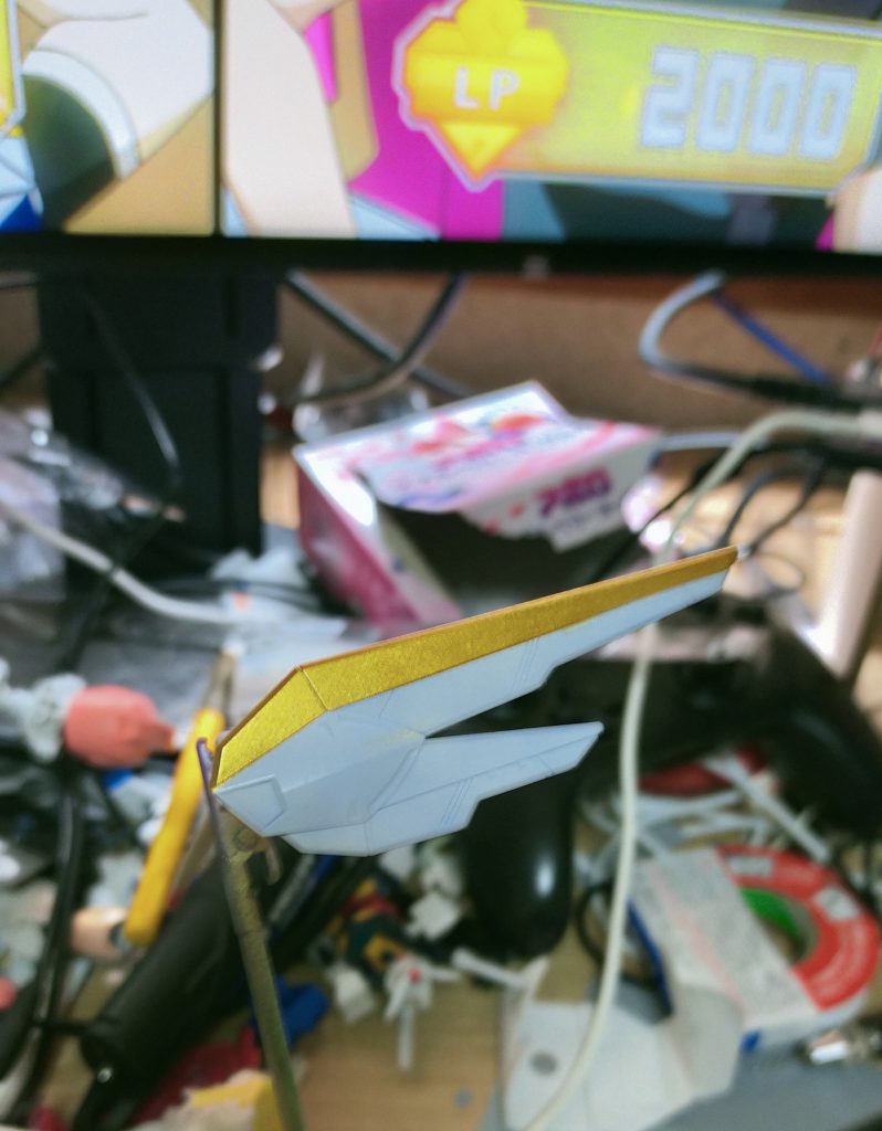 フリーダム部分はファレホのグロリアスゴールドとピュアホワイトでエクスヴァルキランダーのカラーに合わせてからレッドパールを吹きました